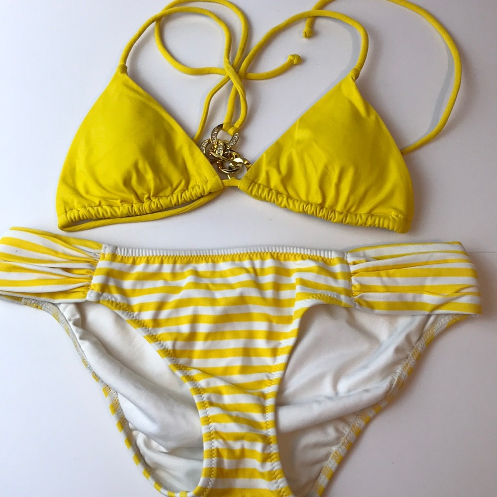 Super cute VS bikini EUC 👙